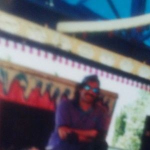 Meet your Posher, Robert